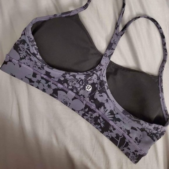 Lululemon bra - Picture 2 of 3